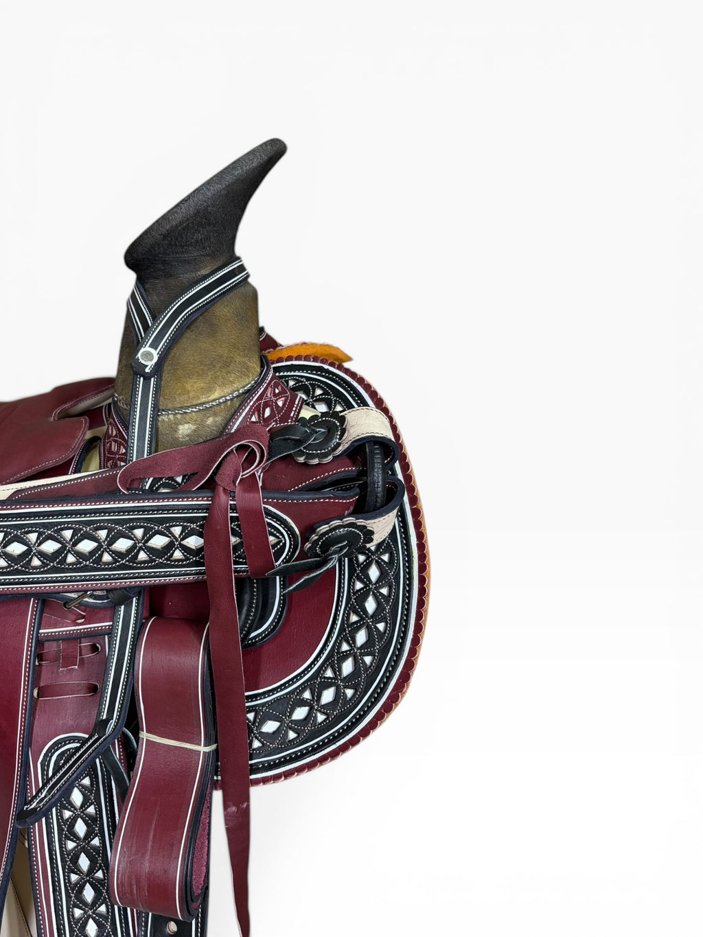 Montura Resacada Cantina Guitarra Bolsa de Toro
