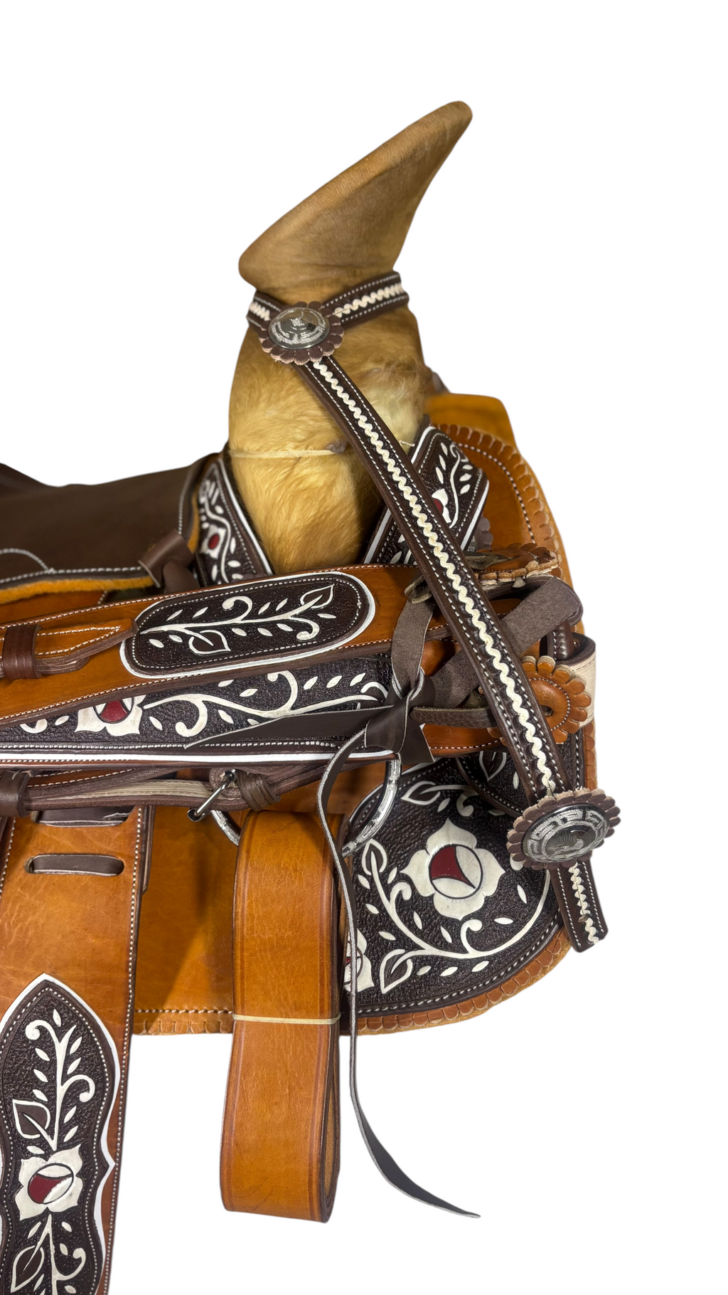 Montura Esqueleto Pintada con Herraje de Acero y Fuste Bolsa de Toro