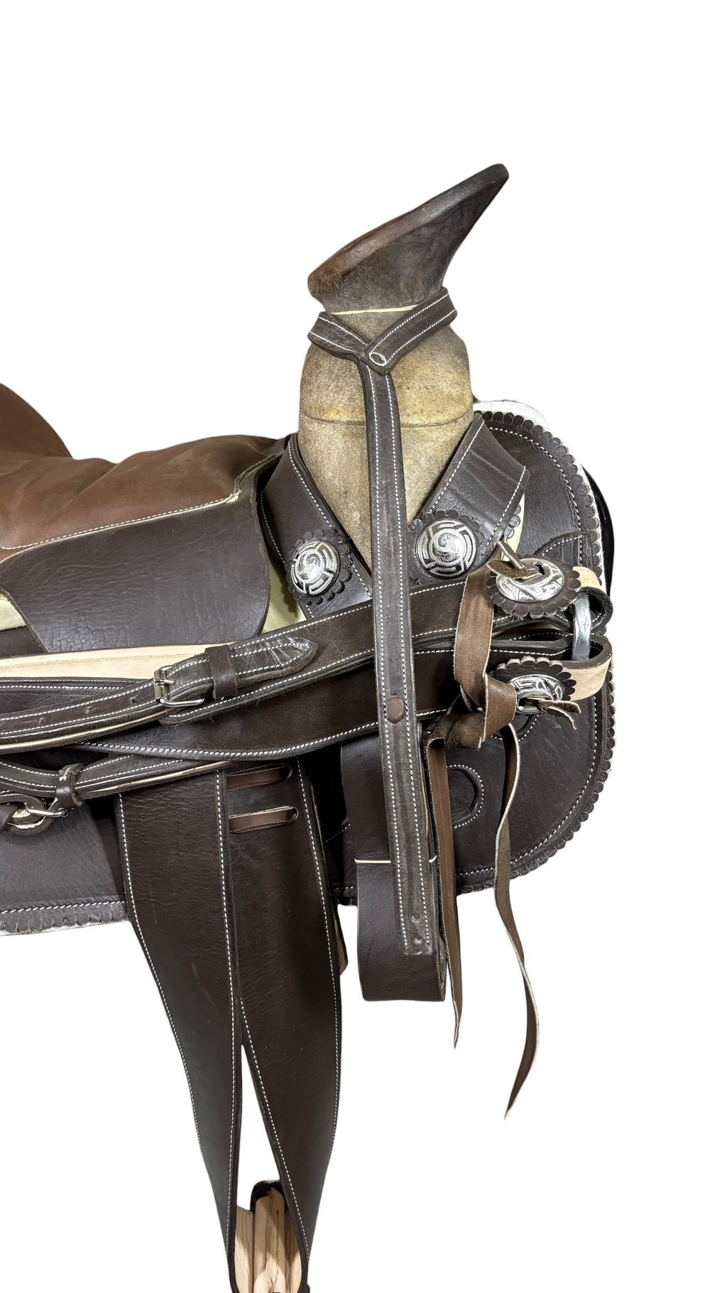 Montura de Esqueleto Vaqueta de Látigo Premium Herraje de Acero con Fuste Bolsa de Toro #16